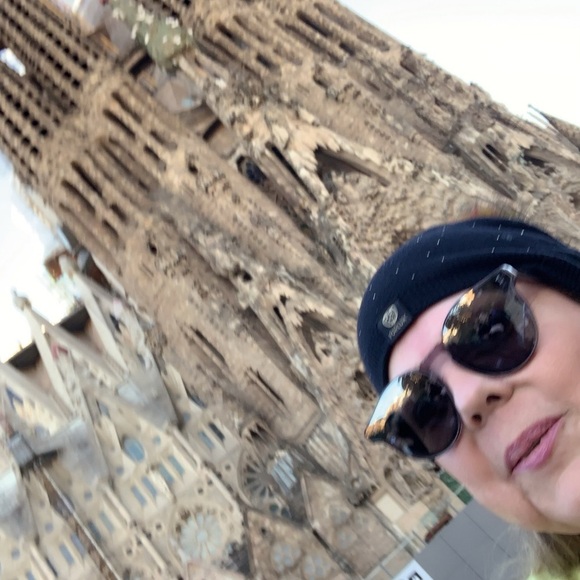 Meet your Posher Ambassadors Level II Giz 5 Stars ๐๐๐๐๐ - Picture 15 of 15